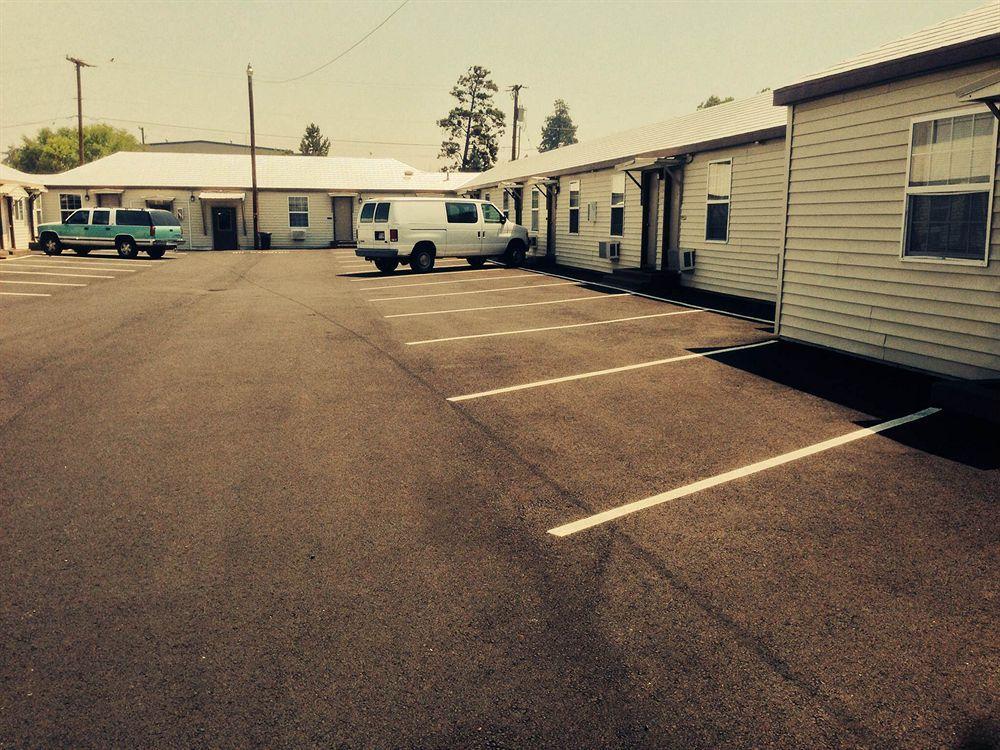 Bend Value Inn Exterior foto